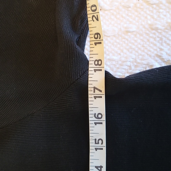 Tahari Short Sleeve Cardigan Black Women's Medium New With Tags - Picture 6 of 7